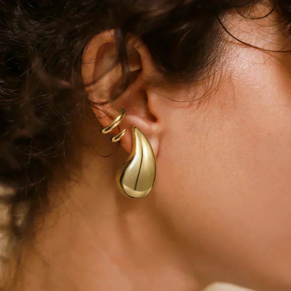 SANDRA TEARDROP GOLD EARRINGS