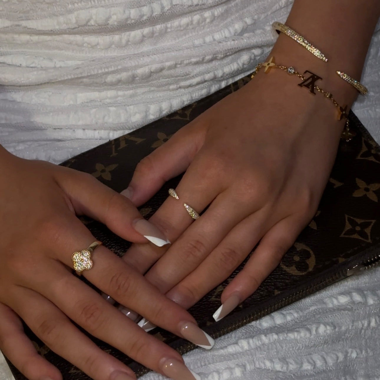 LOUIS VUITTON IDYLLE BLOSSOM MONOGRAM BRACELET