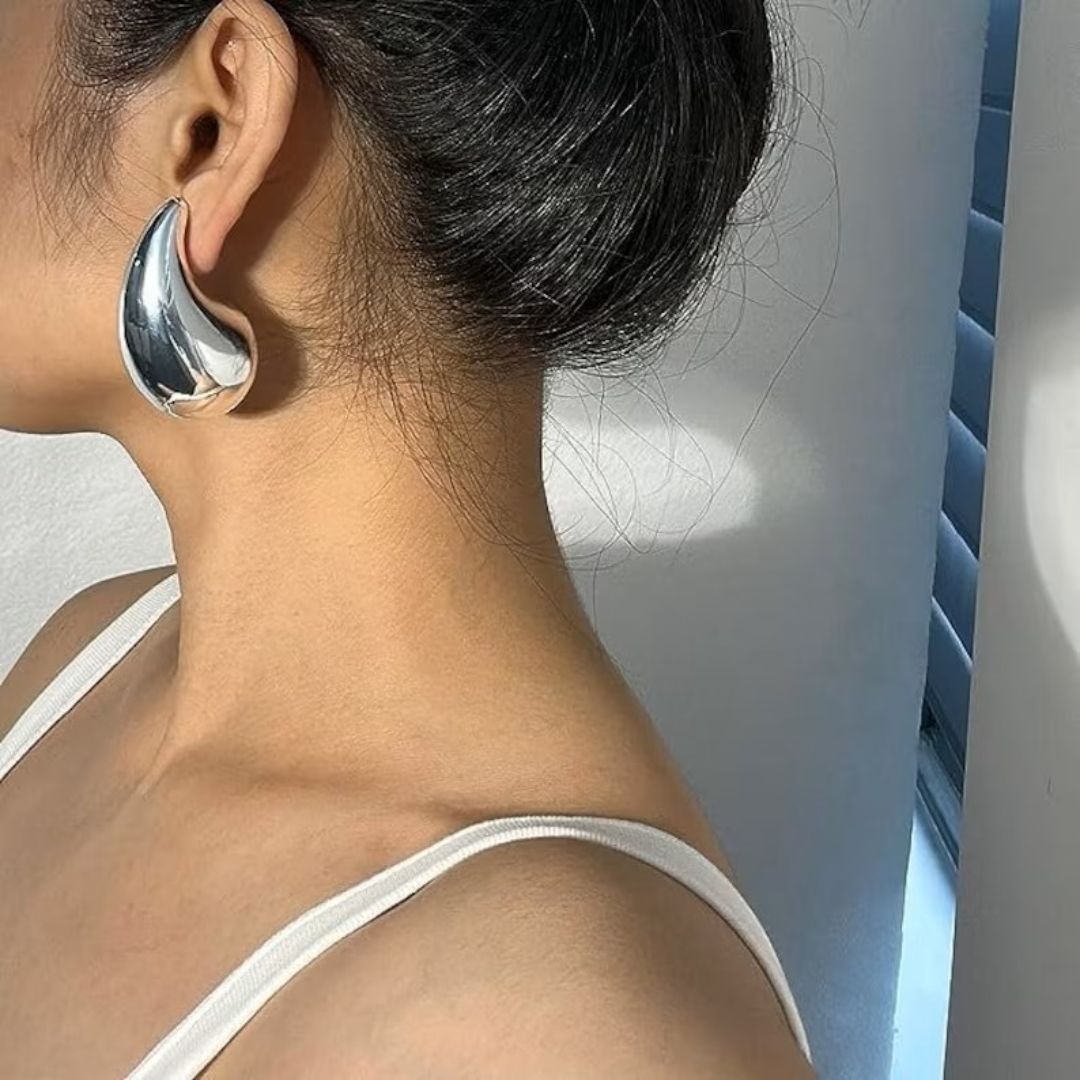 SANDRA TEARDROP GOLD EARRINGS